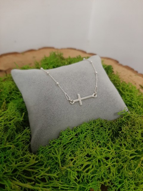 Srebrna bransoletka kulkowa krzyż krzyżyk sr 925