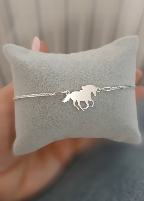 Bransoletka z konikiem konik koń srebro 925 GRAWER