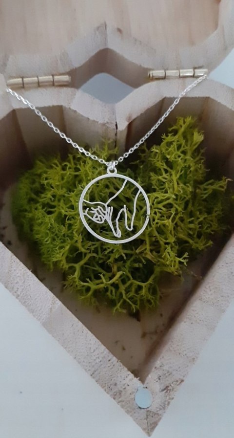 Naszyjnik SPLECIONE RĘCE mama dziecko srebro 925