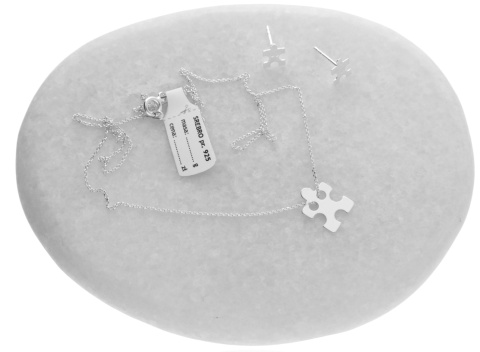 Srebrny komplet CELEBRYTKA puzzel puzel + pudełko